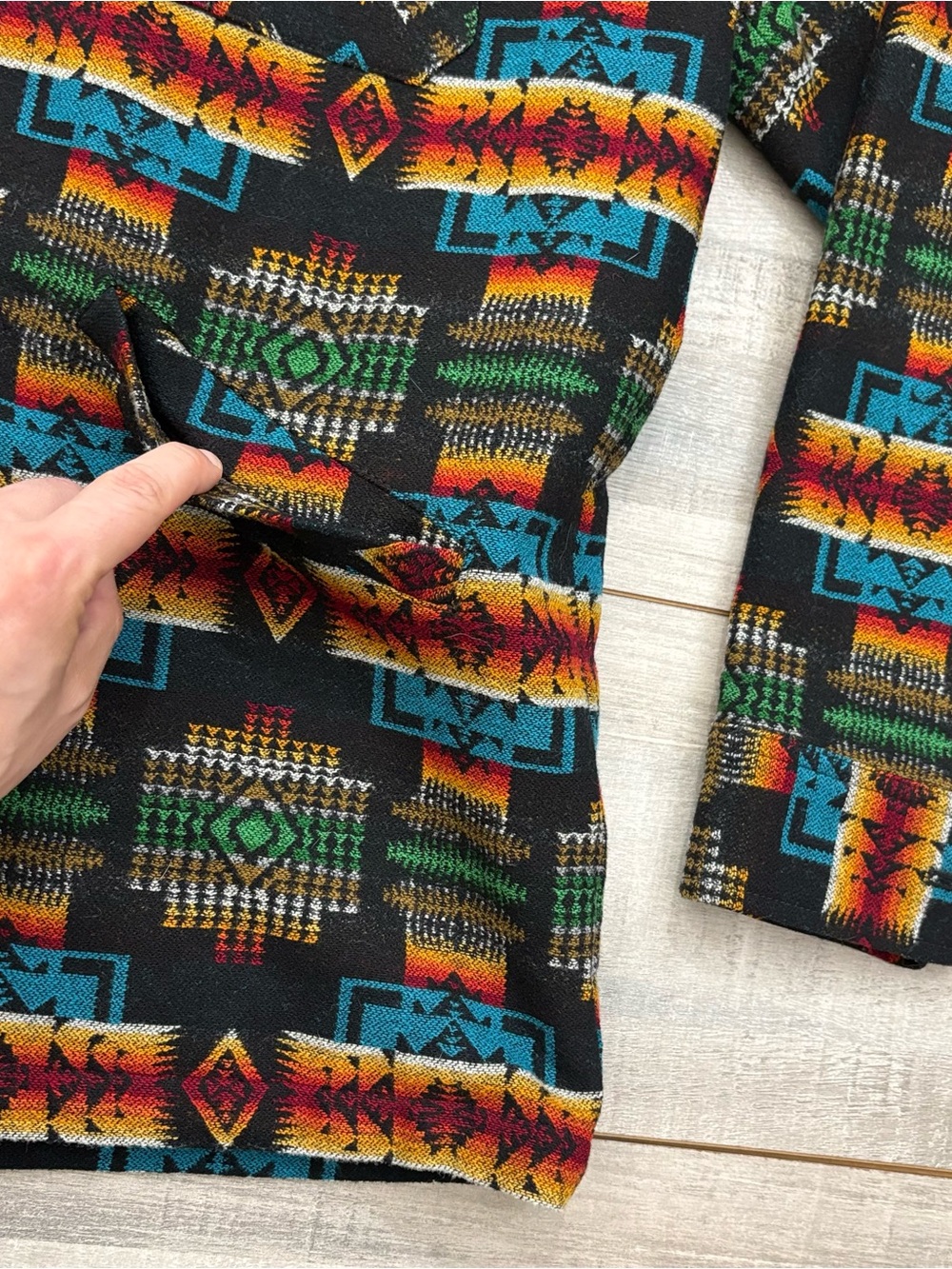 Pendleton Wool Shirt Jacket Chief Joseph Mens M Buffalo Nickel Buttons Aztec - Picture 5 of 16
